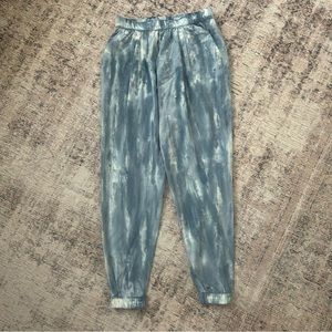 Gypsy 05 silk tie dye pants NWT Small